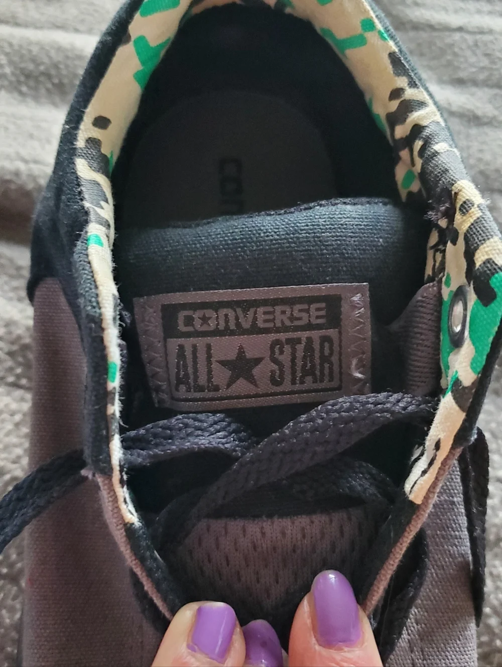 CONVERSE Gray/Black Big Kids 5.5 / Womens 7.5m